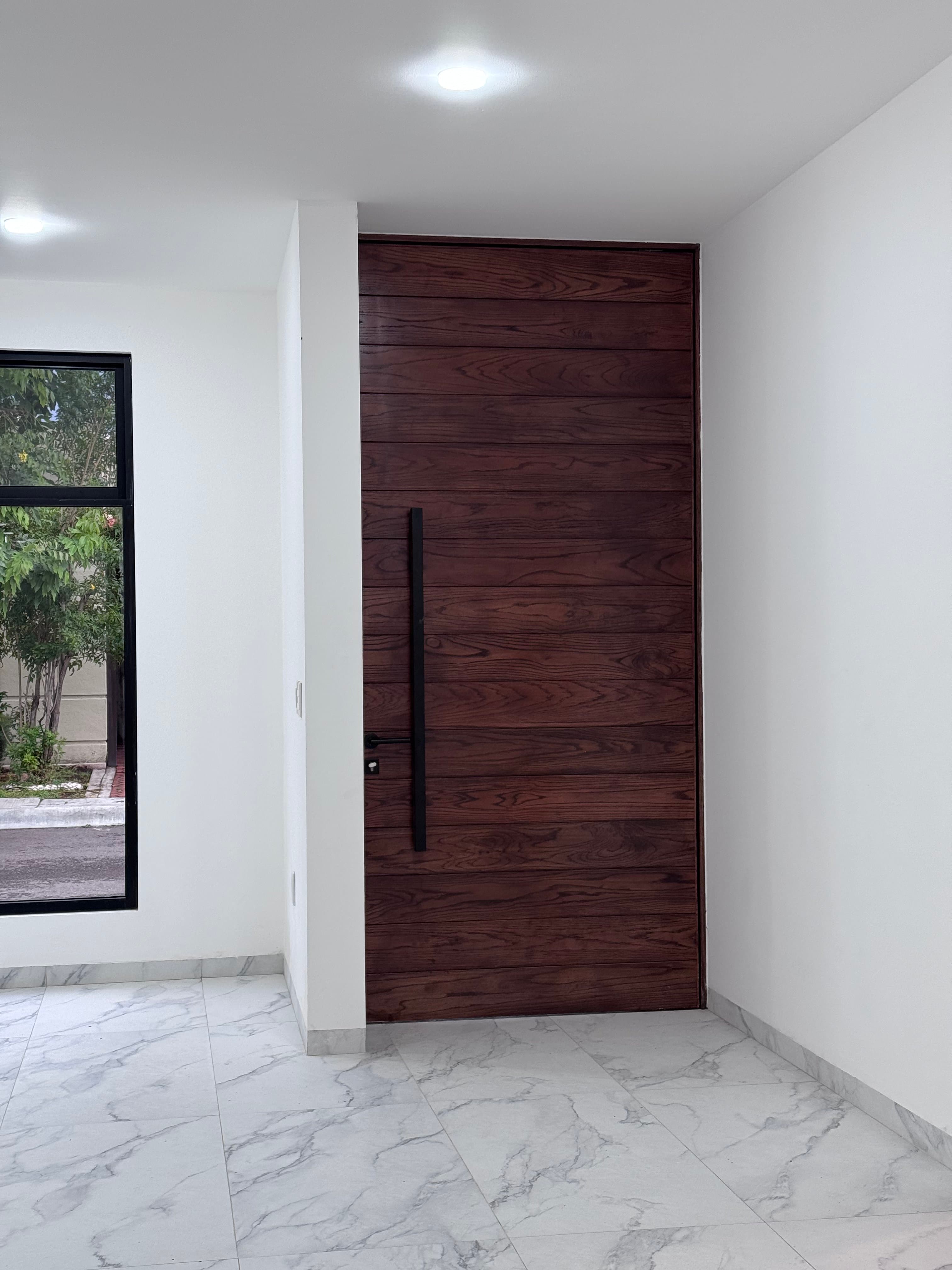 Puertas Principales - Vertical 1