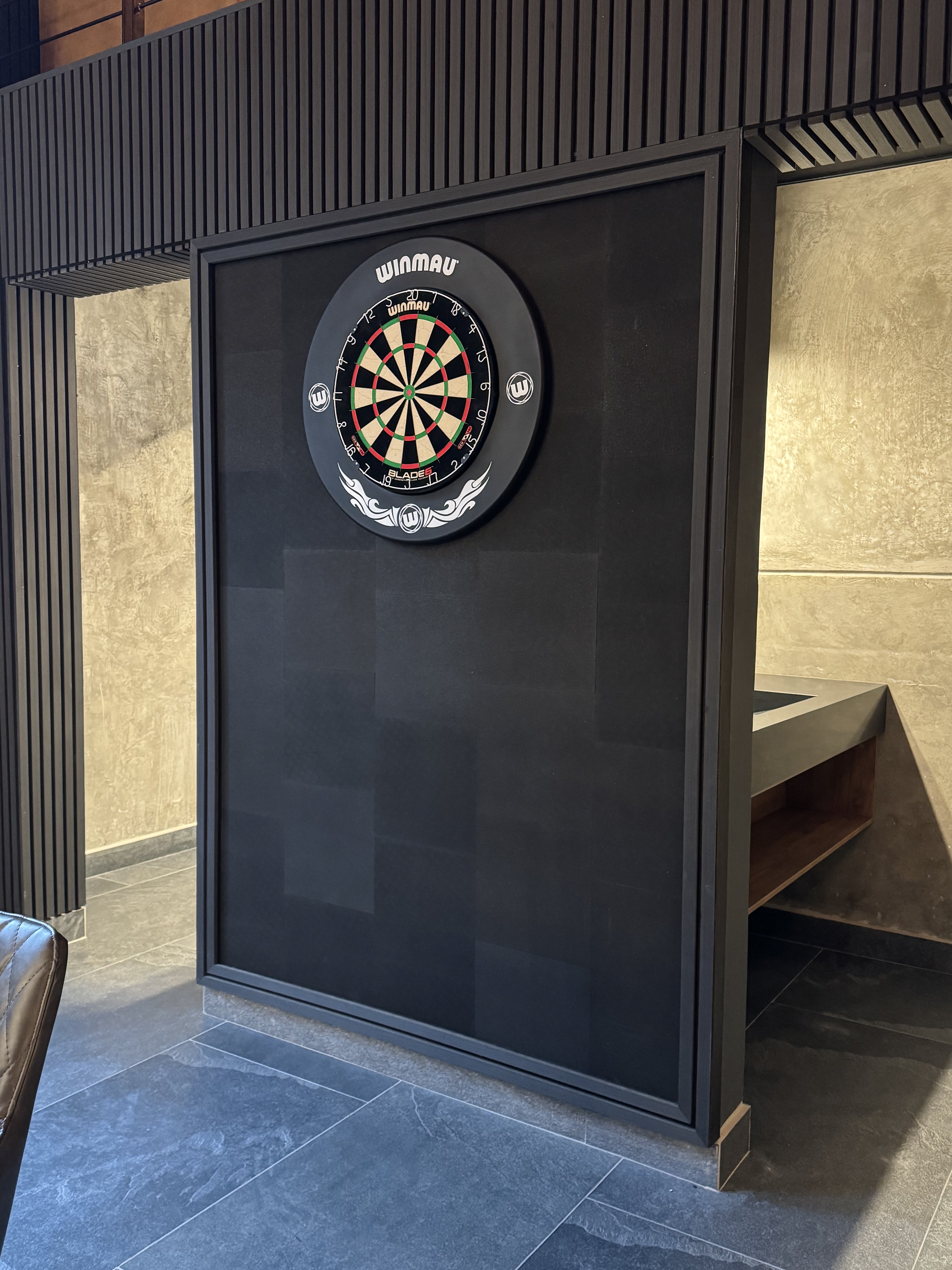 Antro Álvares - Vertical 4