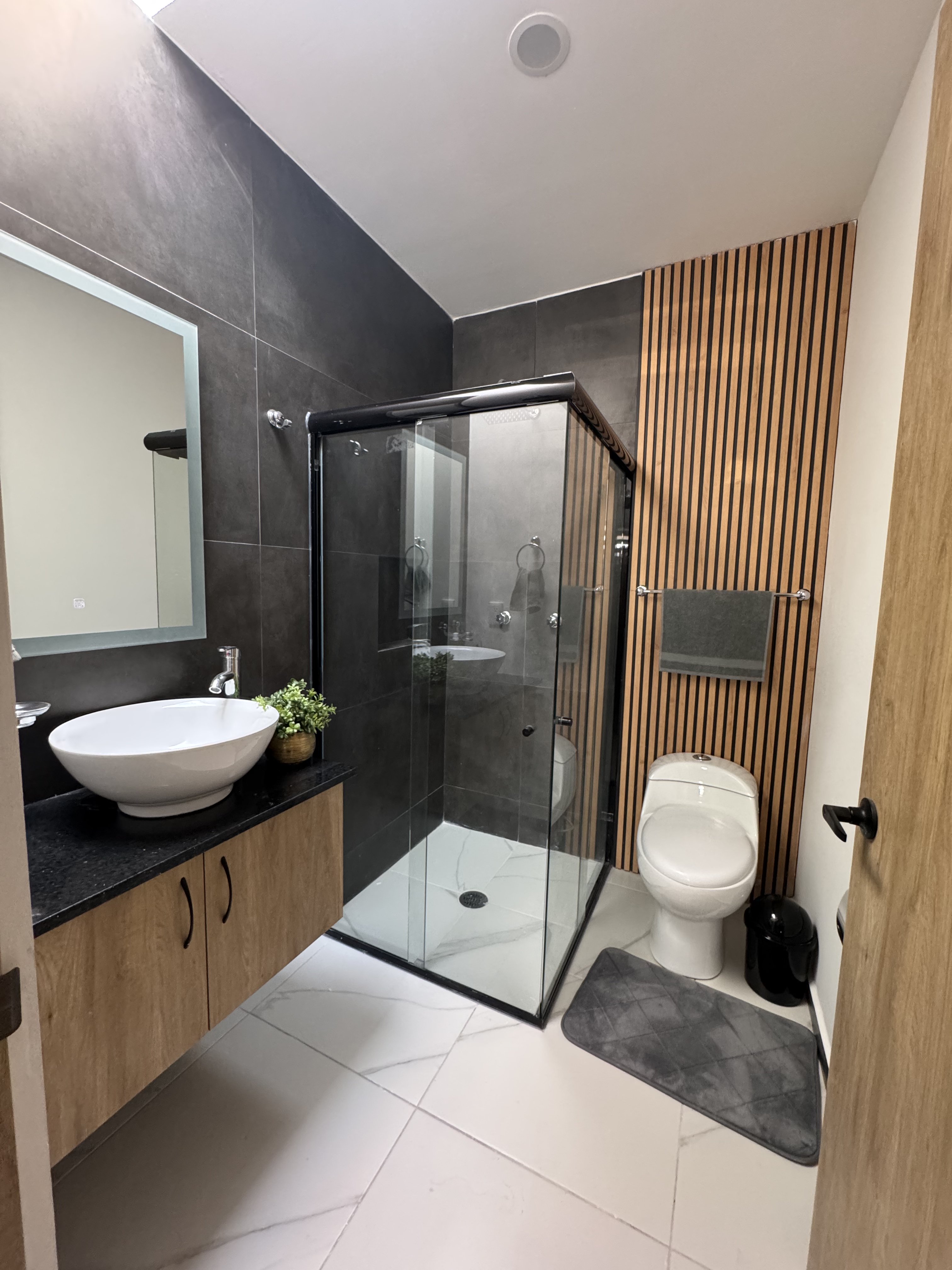 Muebles de Baño - Vertical 13