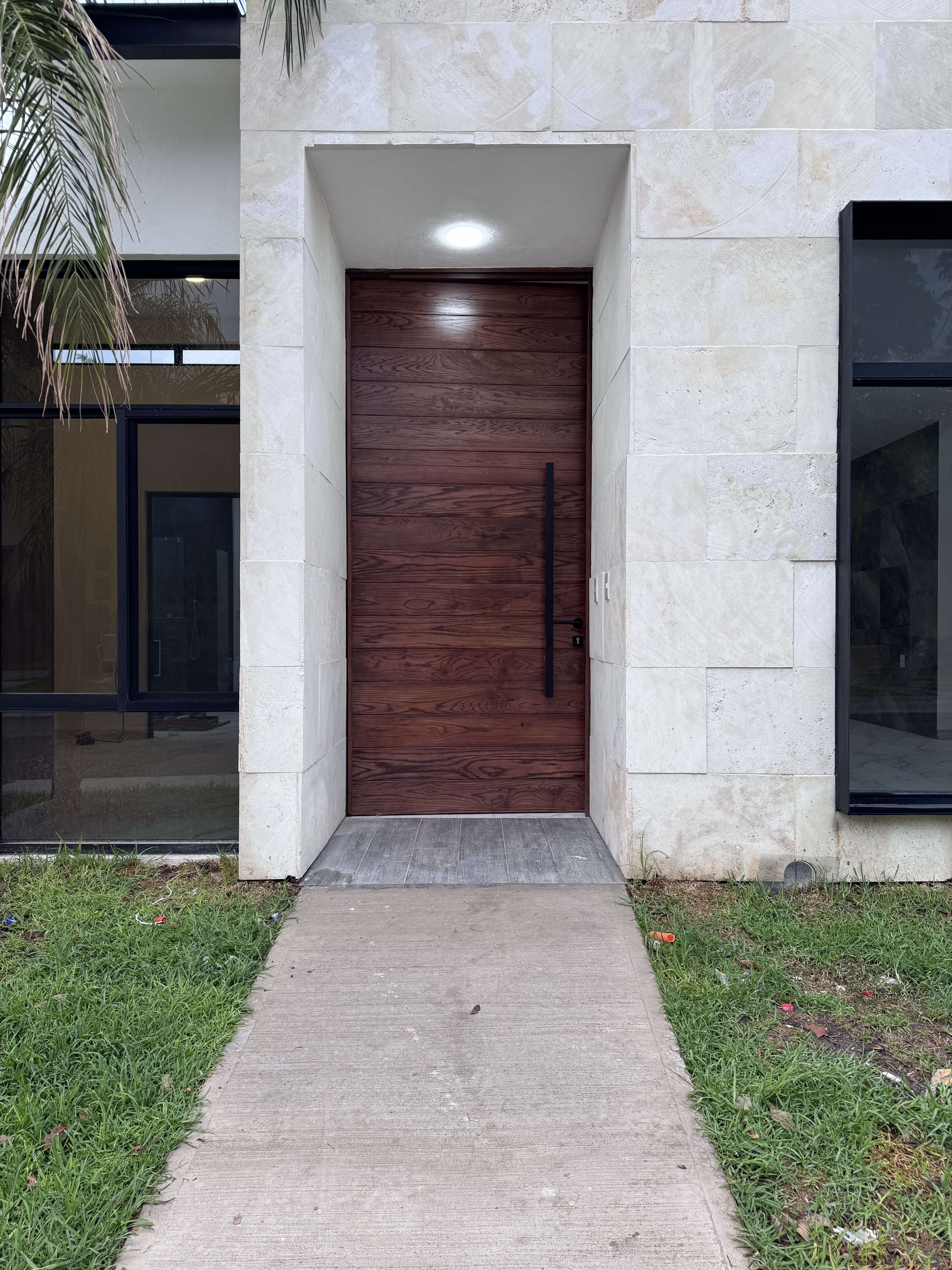 Puertas Principales Varios - Varios, Querétaro