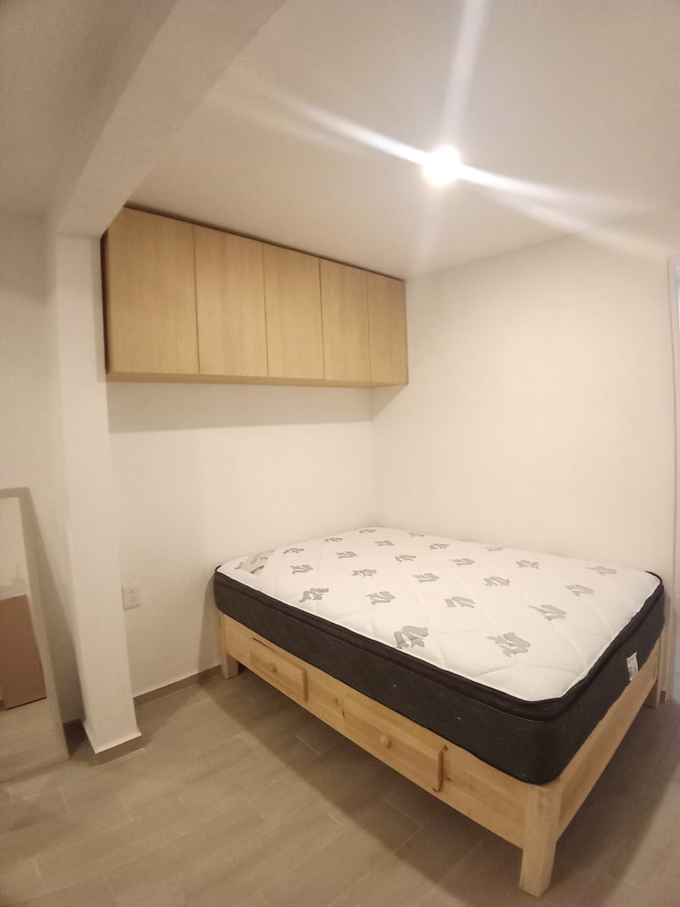 Régules Recámara - Vertical 1